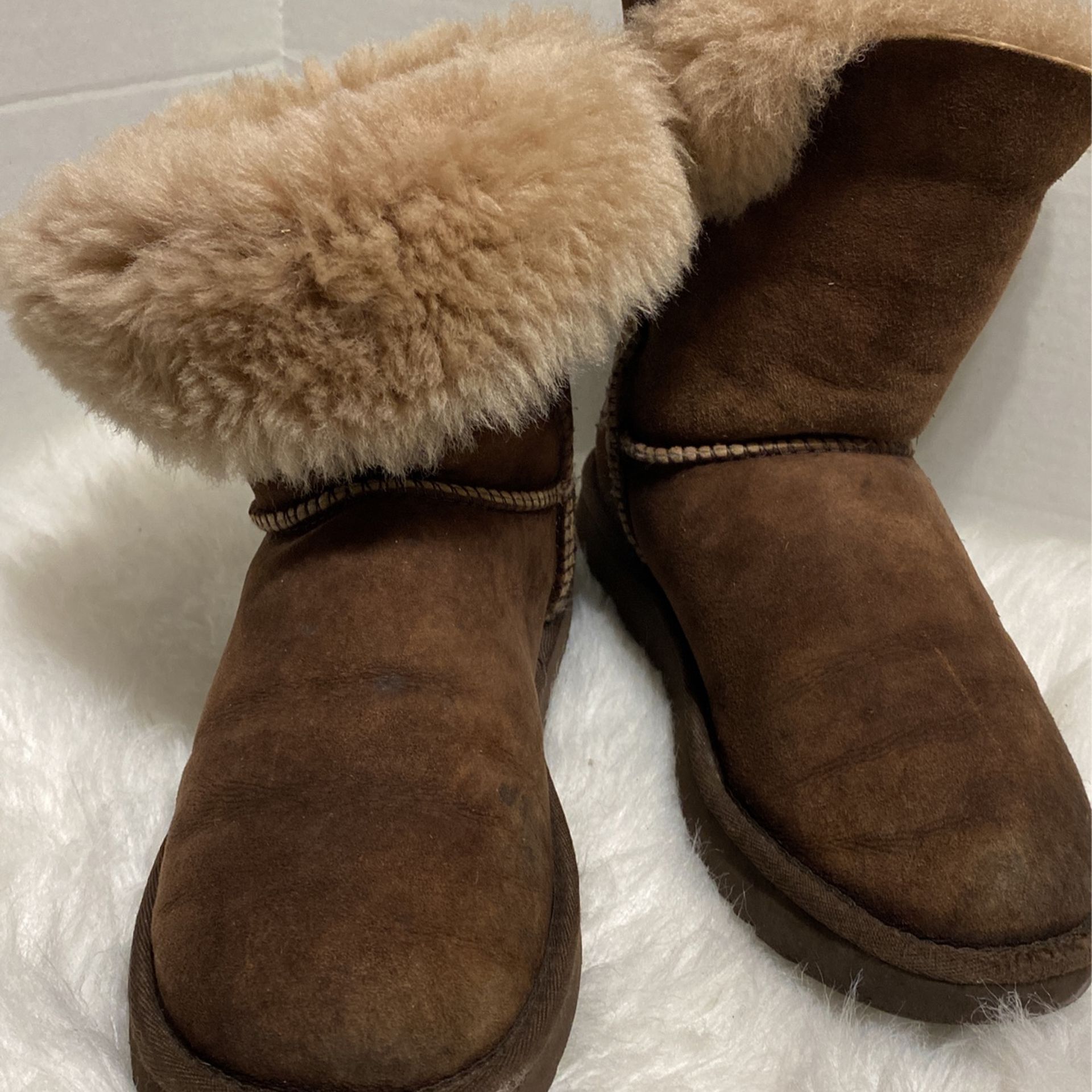 UGG Womens 7 Nash Pull On Classic Short Snow Boots Brown Suede Sheepskin 1013491