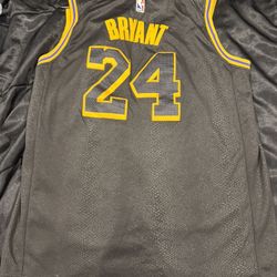 Kobe Jersey 24/8