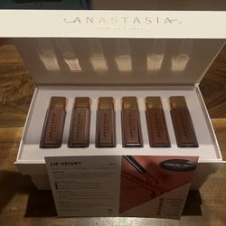 Anastasia Beverly Hills Lip Velvet 6-pc Gift Set MSRP $100