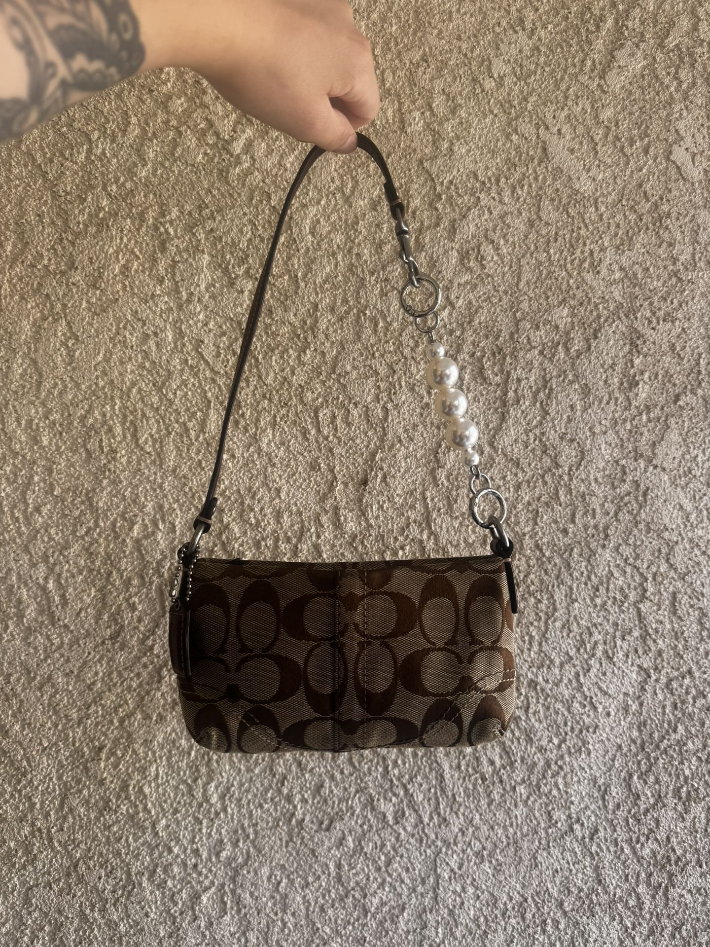 Vintage Coach Shoulder Bag/ Wristlet