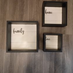 Three Piece Wall Decor/Picture Frame