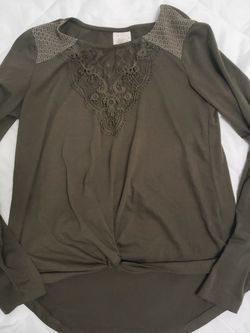 Juniors Girls Ling Sleeve Shirt Size S