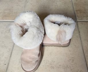 UGG Boots  Great Condition Size 5