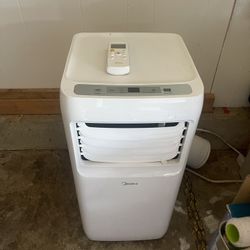 Portable Room AC Unit Midea 8,000 BTU 