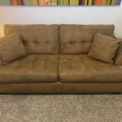 Sleeper Sofa (Queen)