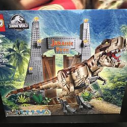 Lego Jurassic Park World T Rex Rampage 