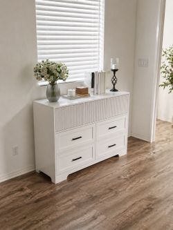 Brand New 47" White 7 Drawer Dresser Modern Fluted Design Sealed In Box