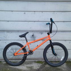 REDLINE BMX  BIKE