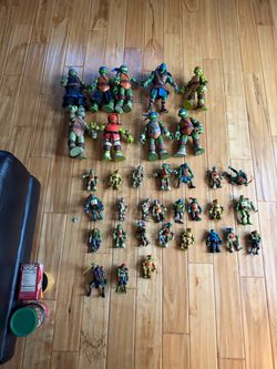 Massive 35-Piece TMNT Ninja Turtles Action Figure Lot (2012 & 2014 Movie Lines