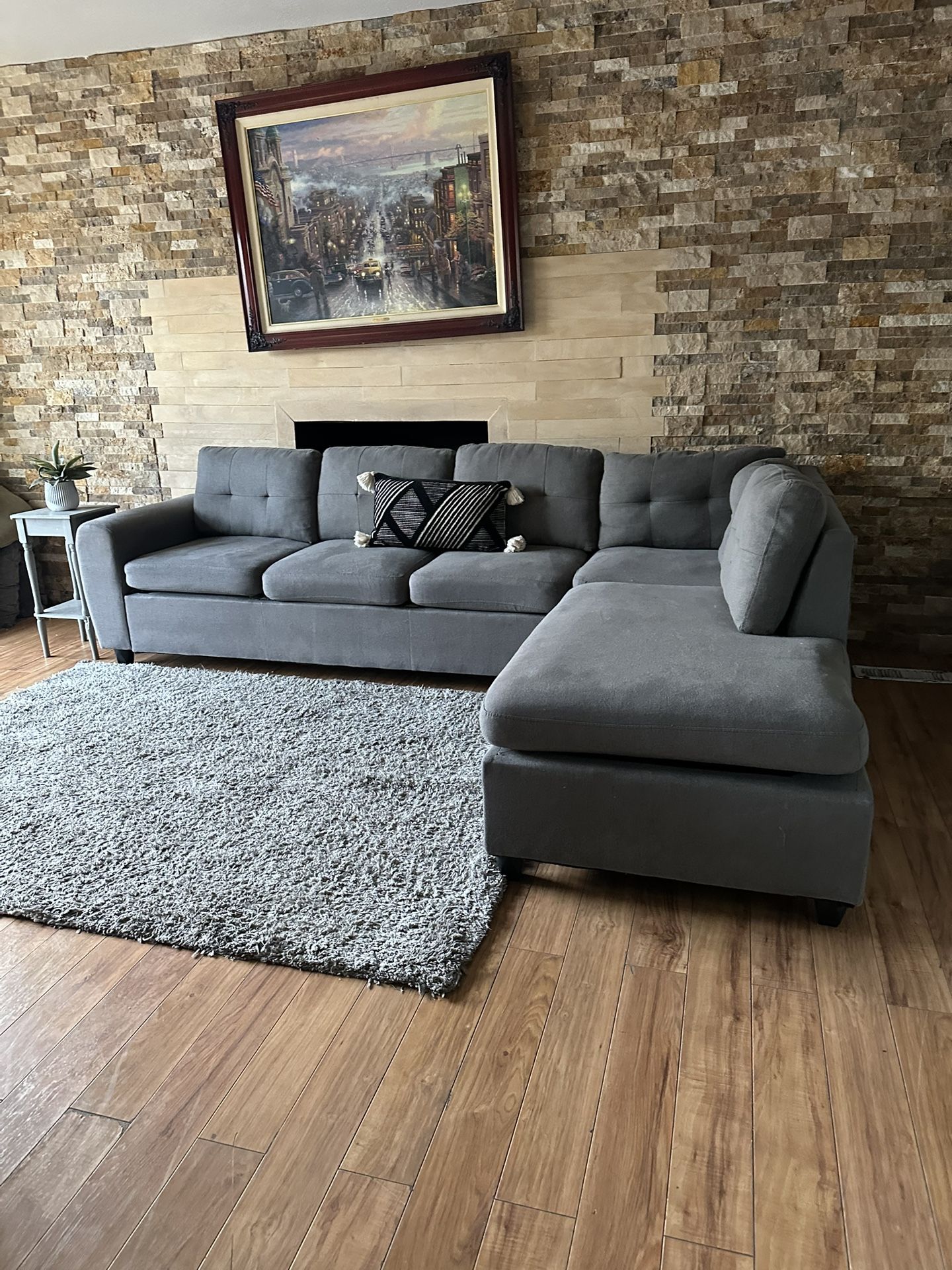 FREE DELIVERY- Grey Modern 2-Piece Sectional Sofa 