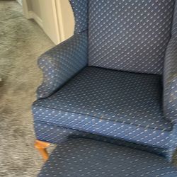 Thomasville wing Back Chair And Ottoman 