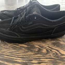 Men’s Black Vans Size 10