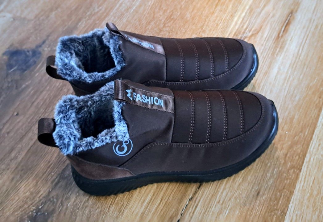 Alicegana Women's Snow Boots Warm Anti-Slip Soft Sole Fur Lined Winter U.S. SZ 8