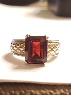 Sterling Silver Red Garnet Ring