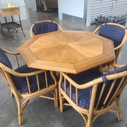 Solid Oak Octagon Dining Table And Chairs
