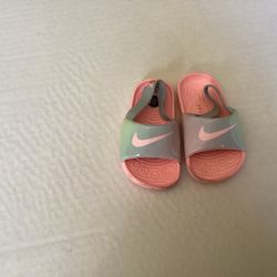 Girls Nike Sandals