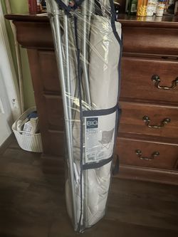 Silla Nueva $20