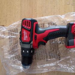 New Milwaukee Drill Only Tool Firm Taladro Milwaukee Solo Herramienta Firme Precio