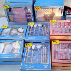 $5 Gift Sets
Sets de Regalo