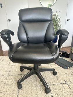 Office Chair Good Condition