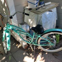 Kulana Makana beach cruiser bicycle