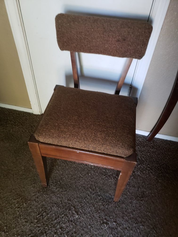 Wooden Chair with Storage
