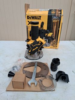 Dewalt 20v Max XR 2_1/4 HP PLUNGE ROUTER TOOL ONLY 
