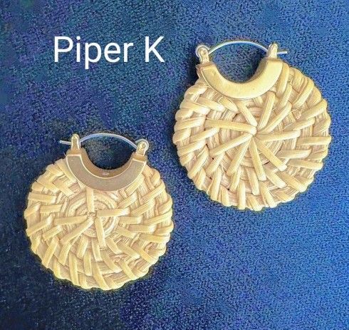 SHIPPING ONLY * Basket Weave