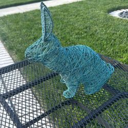 Bunny Wire Mesh-Aqua 12”