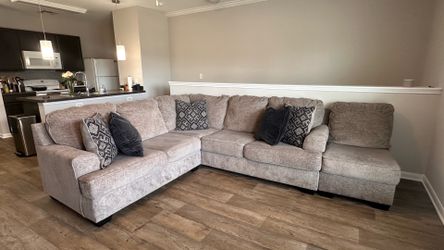 Sectional couch