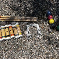 New  Six Player Croquet Set w/Carrying Case