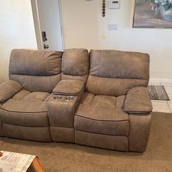Love Seat Couch Tan Beige Recliner