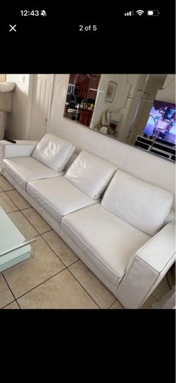 Leather couch sofa good condition