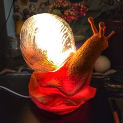 Snail Lamp 