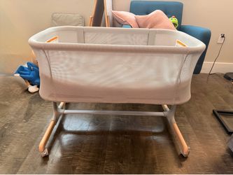 Skip hop bassinet