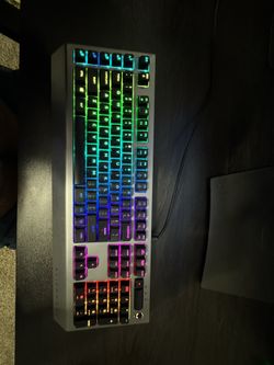 Alienware AW768