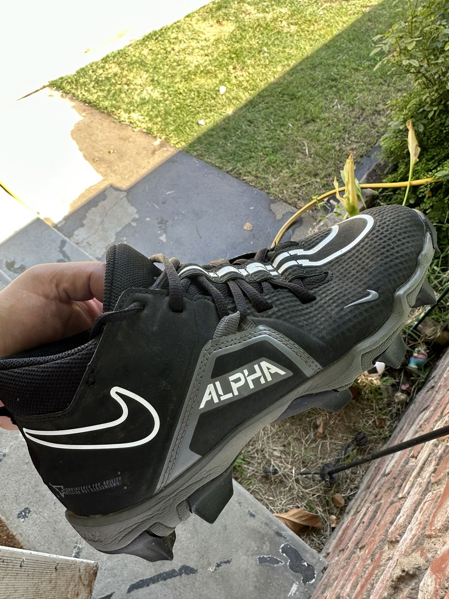 Nike Youth Football Cleats 5.5y