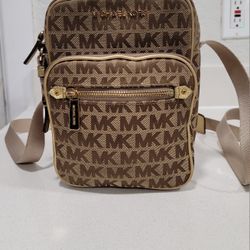 Michael Kors Crossbody 