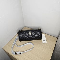 NWT Tory Burch Willa Handbag 