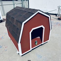 Large Barn dog house