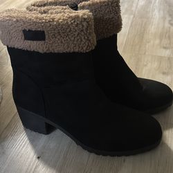Boots (size 9.5)
