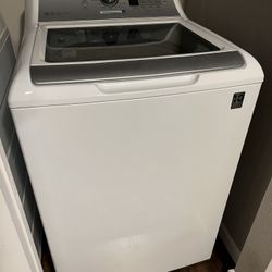GE Washer 4.6 cu ft Capacity/ Dryer 7.4 cu ft Capacity