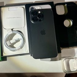 🔥iPhone 13 Pro 256GB Unlocked – Excellent Condition + Full Bundle🔥