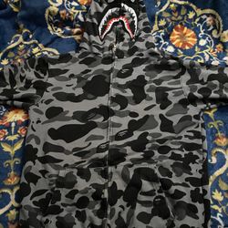 Gray Bape Hoodie (L)