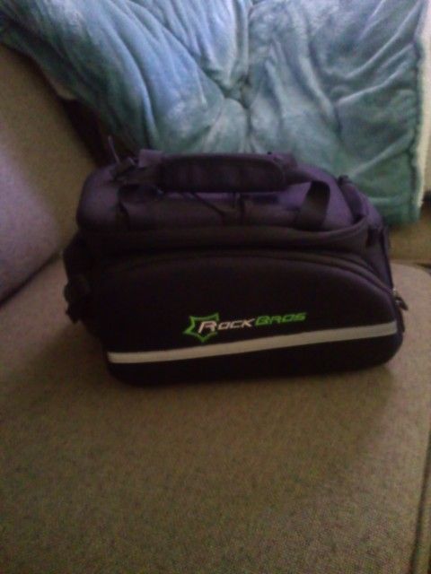 LARGE "BIKE TRUNK BAG" ROCK BROS. $30