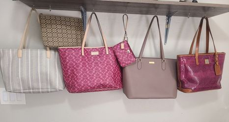 Coach Purses $185 for all 6 pieces