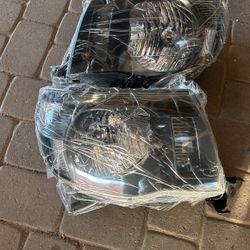Tacoma 2005-2011 Headlights 