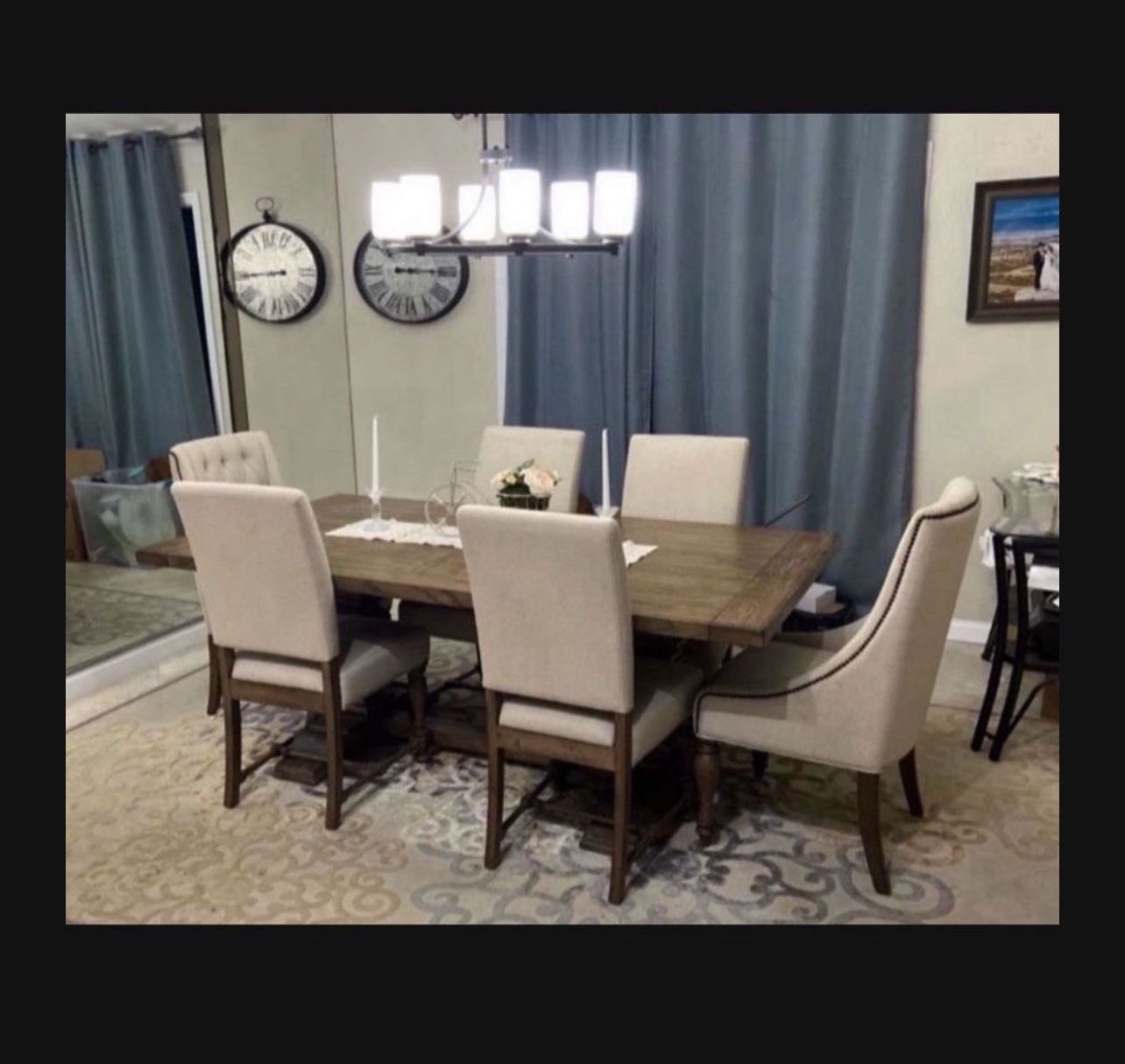 Haverty’s Dining Room Table (no Chairs) 
