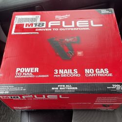 Milwaukee 30degree Framing Gun