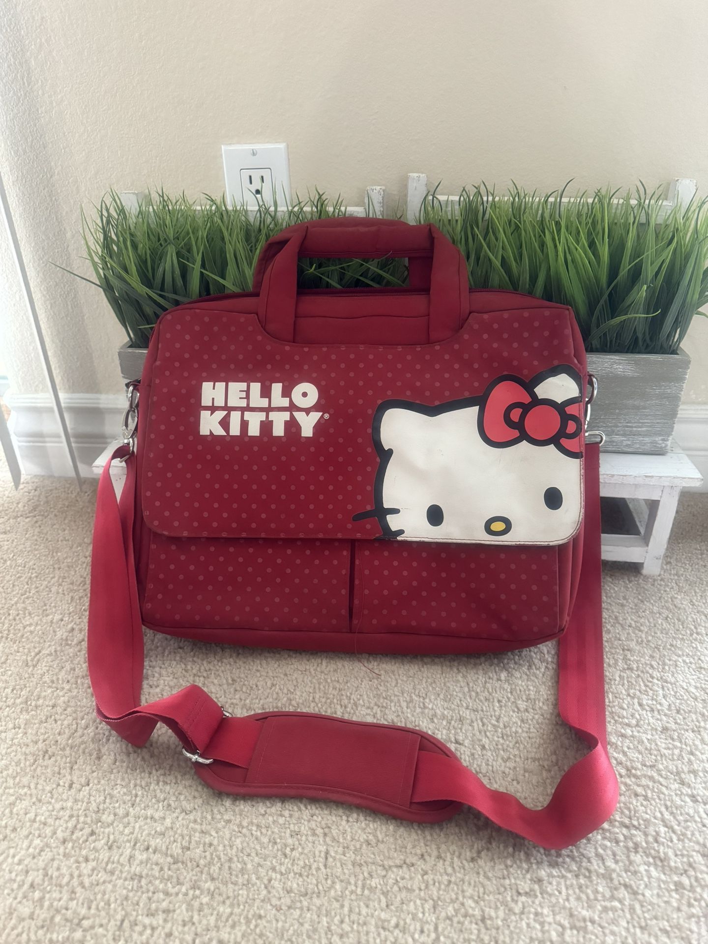 Hello Kitty - Laptop Case - Red